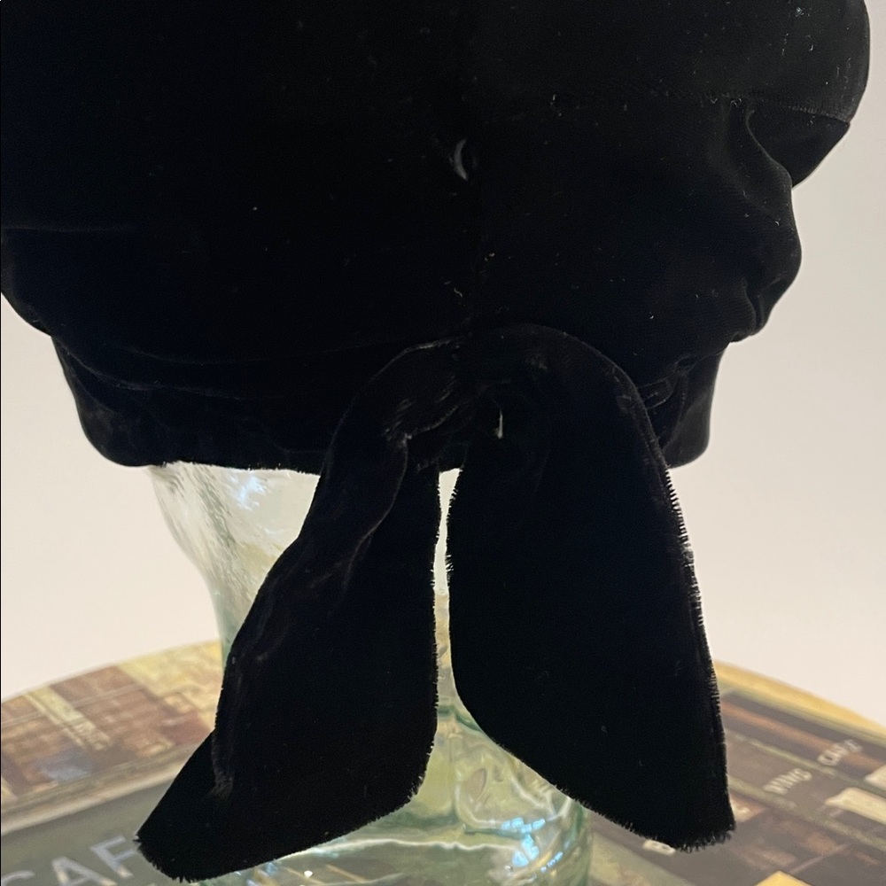 Black Velvet Turban Hat - Women Accessories - Picture 4 of 4